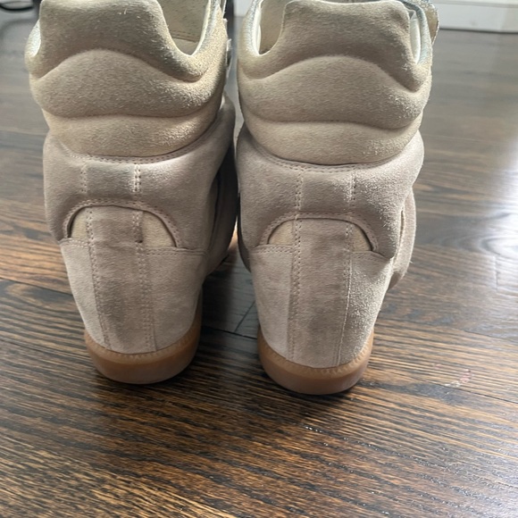 Isabel Marant Cream Bekket Sneakers - Picture 4 of 5